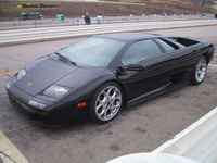 Non-Fiero/Stretching your legs in the new Lambo/3.jpg